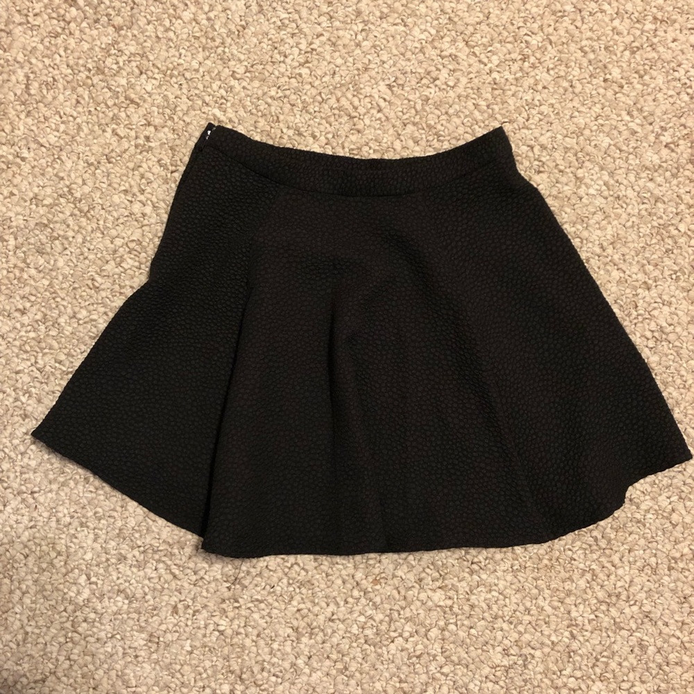 🦋2 FOR $10🦋 Black H&M A-line mini skirt